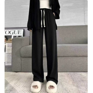 摆摊卖鲜花，情人节赚一波就跑还是长期做？